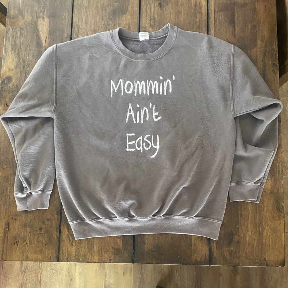 Mom sweatshirt